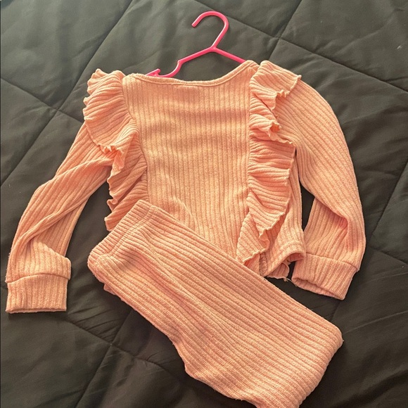 SHEIN Pink Ribbed Ruffle Kids Matching Set - Picture 5 of 5